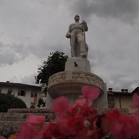 Locanda Alpina Brez Екстериор снимка