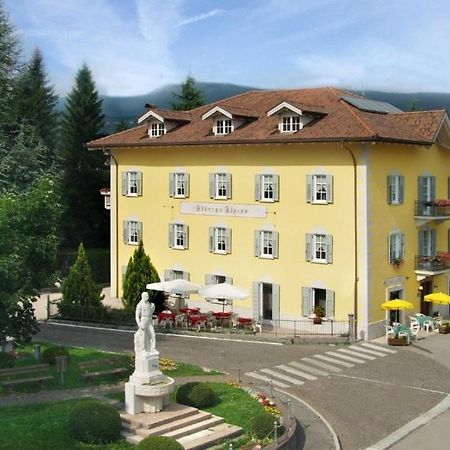 Locanda Alpina Brez Екстериор снимка