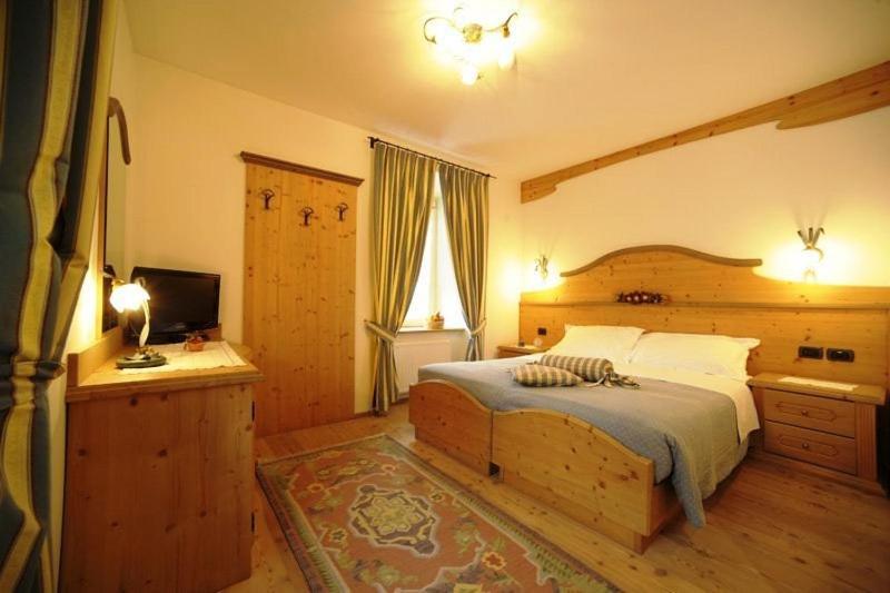 Locanda Alpina Brez Екстериор снимка
